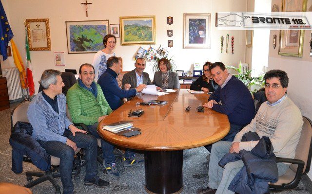 2016watermarked-Incontro pulizia strade statali